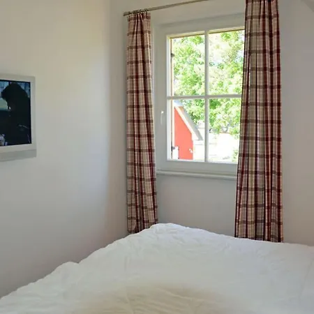 Semesterbostad Alte Liebe Comfortable Glowe